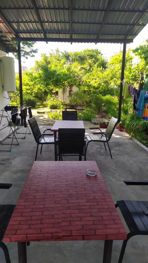 Guesthouse Mira Gagra Extérieur photo